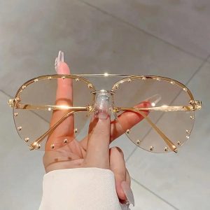 Women's sunglasses, classic semi-rimless design